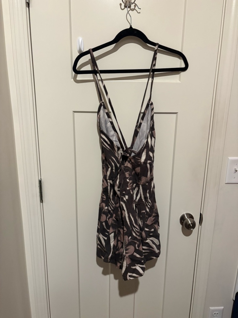 Free People Nostalgia Ultra Printed Shortalls Medium Safari Brown Combo NWT - Picture 5 of 7